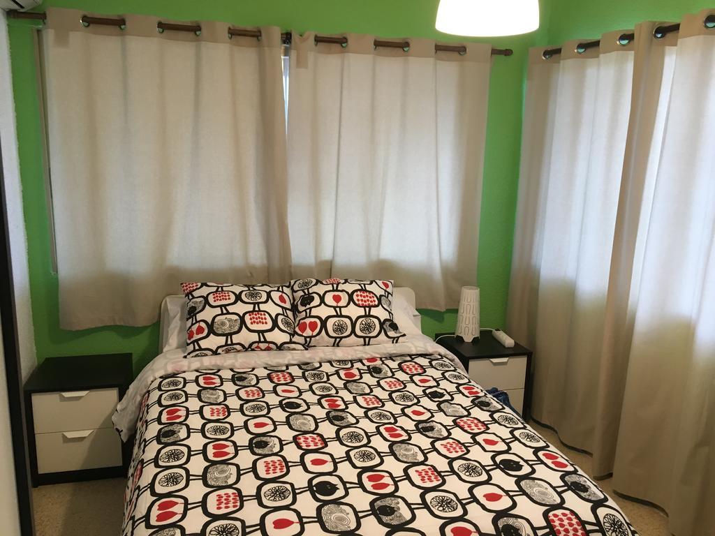 Hostal Tres Cantos Exteriér fotografie