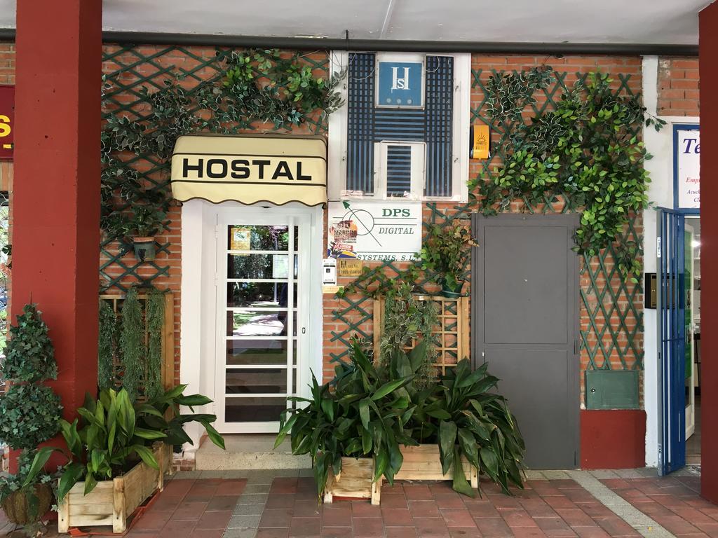 Hostal Tres Cantos Exteriér fotografie